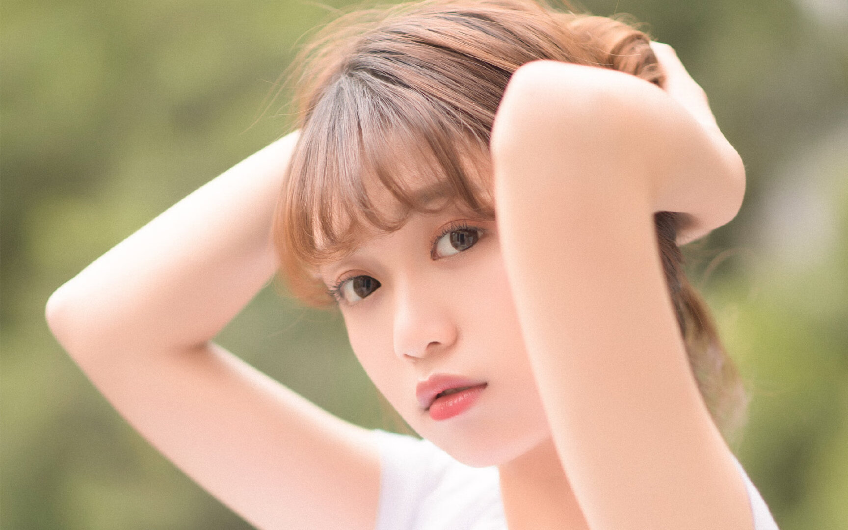 男子举重世锦赛中国队包揽前两名,男子举重赛事