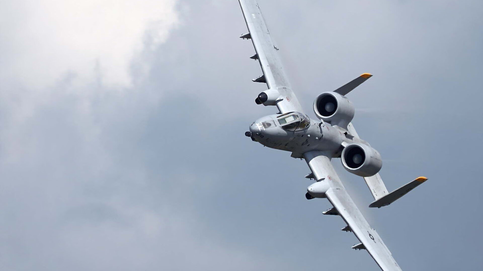 华体会官方网站-詹姆斯预测未来球员将更加多元全面，詹姆斯预言